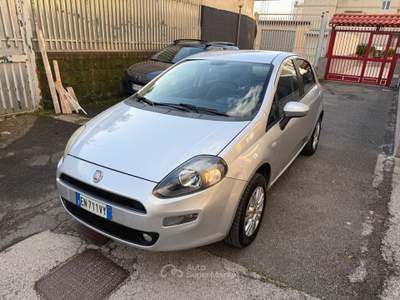 Fiat Punto 5 porte Natural Power Easy Argento usata Napoli