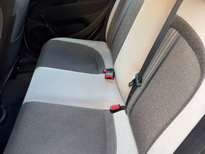Fiat Punto 5 porte Natural Power Easy Argento usata Napoli