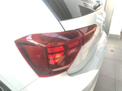 Volkswagen Polo 1.0 TSI R-Line Plus DSG Bianco usata Avellino