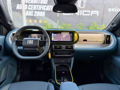 Fiat Grande Panda 1.2 101 CV HYBRID LA PRIMA EDCT KM 0 PROMOZIONE FINANZIAMENTO Blu/Azzurro usata Pomigliano d'Arco