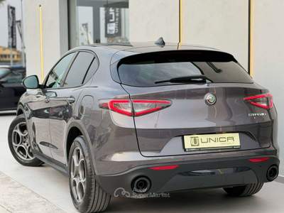 Alfa Romeo Stelvio 2.2 AT8 160 CV Super Rwd auto UNICO PROPRIETARIO ITALIANA Grigio usata Pomigliano d'Arco
