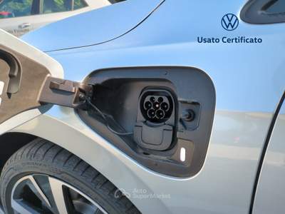 Volkswagen Golf 1.5 TSI eHybrid Edition Plus DSG usata Avellino