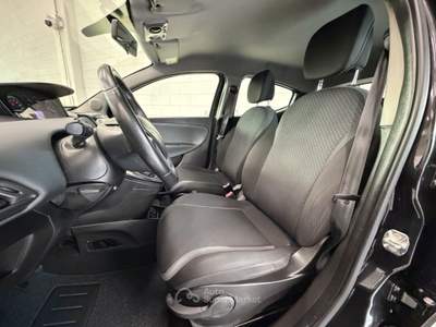 Lancia Ypsilon 5 porte GPL Ecochic Silver Nero usata Torino