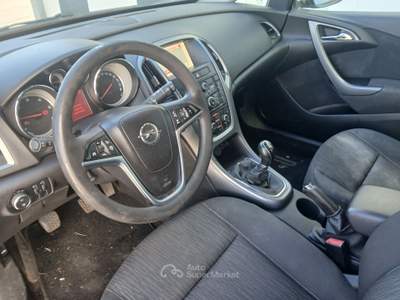 Opel Astra Station Wagon Argento usata SAMARATE