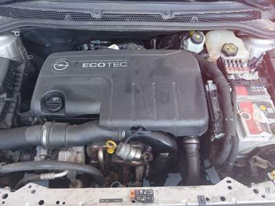 Opel Astra Station Wagon Argento usata SAMARATE