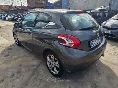 Peugeot 208 Stop&Start 3 porte Allure - NeoPatentati Grigio usata TORINO