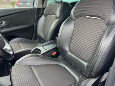 Renault Scénic Scenic Scénic dCi 8V 110 CV Energy Intens Bianco usata QUARTO