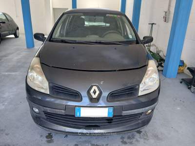 Renault Clio Per Nopatentati Nero usata SAMARATE