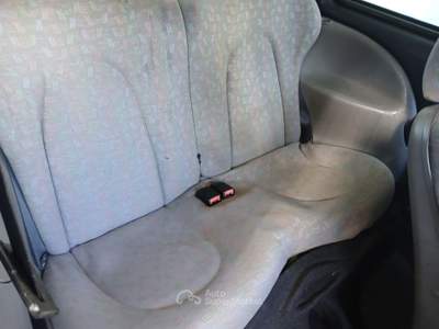 Ford Ka Per Nopatentati Nero usata SAMARATE
