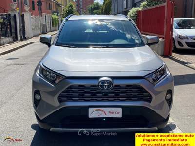 Toyota RAV4 2.5 vvt-ie h Business 2wd 218cv e-cvt Argento usata Buccinasco