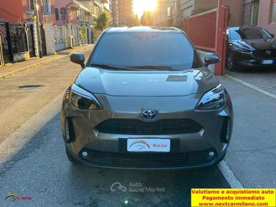 Toyota Yaris Cross 1.5h Trend fwd 116cv e-cvt Grigio usata Buccinasco