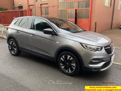 Opel Grandland X 1.2 120 Design Line 130cv at8 Grigio usata Buccinasco