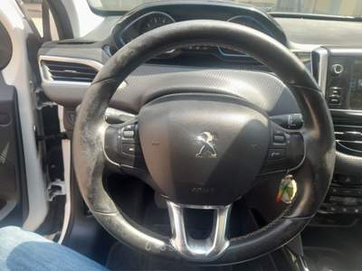 Peugeot 2008 Peugeot 2008 1.2 PureTech 110 Allure #10994 Bianco usata Pinerolo