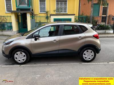 Renault Captur 0.9 tce Life (wave) 90cv E6 Bianco usata Buccinasco