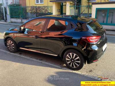 Renault Clio Clio 1.6 E-Tech hybrid Zen 140cv auto my21 Nero usata Buccinasco
