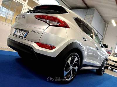 Hyundai Tucson 1.7 CRDI XPOSSIBLE 19" CAMERA *CAMBIO NUOVO* Argento usata Creazzo