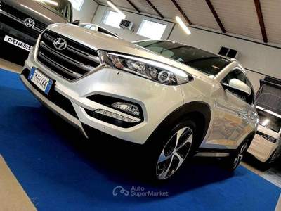 Hyundai Tucson 1.7 CRDI XPOSSIBLE 19" CAMERA *CAMBIO NUOVO* Argento usata Creazzo