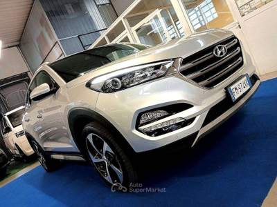 Hyundai Tucson 1.7 CRDI XPOSSIBLE 19" CAMERA *CAMBIO NUOVO* Argento usata Creazzo