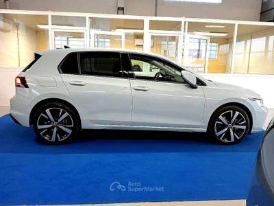 Volkswagen Golf 1.5 TSI eHybrid 204cv DSG 18" LED CAMERA ACC Argento usata Creazzo