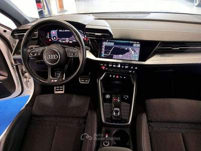 Audi A3 SPORTBACK 40 2.0 TDI 200CV SLINE QUATTRO 19" IDENTITY BLACK Bianco usata Creazzo
