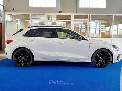 Audi A3 SPORTBACK 40 2.0 TDI 200CV SLINE QUATTRO 19" IDENTITY BLACK Bianco usata Creazzo