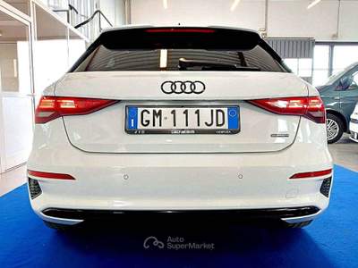 Audi A3 SPORTBACK 40 2.0 TDI 200CV SLINE QUATTRO 19" IDENTITY BLACK Bianco usata Creazzo