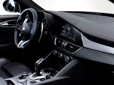 Alfa Romeo Giulia Giulia 2.0 t Competizione Q4 280cv auto Rosso usata Borgaro Torinese