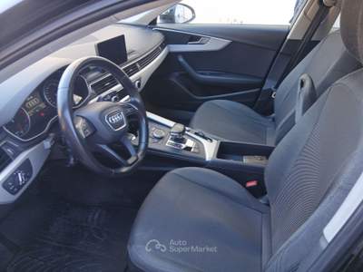 Audi A4 null usata Locri
