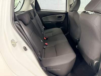 Toyota Yaris TOYOTA YARIS PREZZO VERO Bianco usata Aprilia