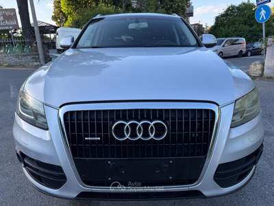 Audi Q5 3.0 V6 TDI quattro S tronic Argento usata Carrara