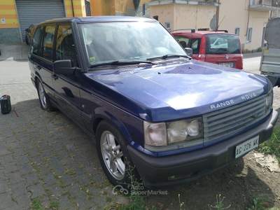 Land Rover Range Rover Range 2.5 turbodiesel 5 porte DT Blu/Azzurro usata Carrara