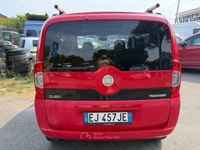 Fiat QUBO 75 CV Trekking Rosso usata Carrara