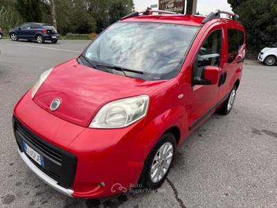 Fiat QUBO 75 CV Trekking Rosso usata Carrara