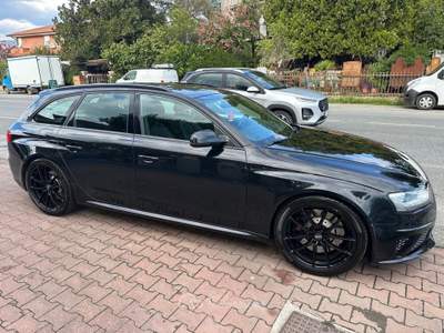 Audi A4 RS 4 Avant 4.2 V8 FSI quattro S tronic Nero usata Carrara