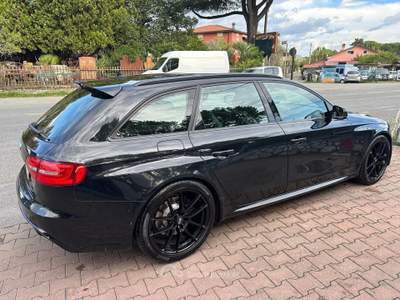 Audi A4 RS 4 Avant 4.2 V8 FSI quattro S tronic Nero usata Carrara