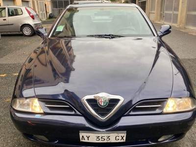 Alfa Romeo 166 16V Twin Spark cat Distinctive Nero usata Carrara