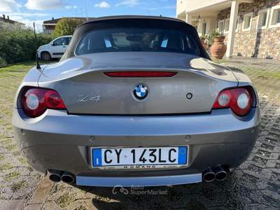 BMW Z4 2.5i cat Roadster Argento usata Carrara