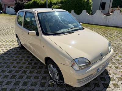 Fiat 600 50th Anniversary Beige usata Carrara