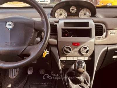 Lancia Ypsilon Multijet 16V Platino Grigio usata Carrara