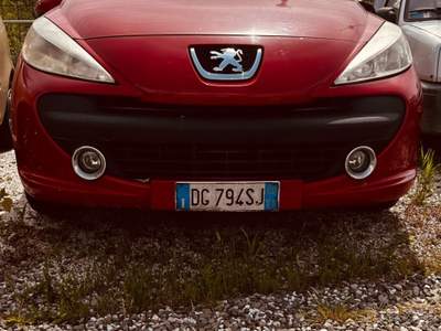 Peugeot 207 3p. XS Rosso usata Carrara