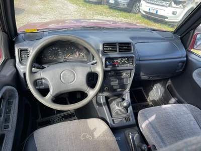 Suzuki Vitara 2.0i V6 24V cat S.W. JLX P.Pack Rosso usata Carrara