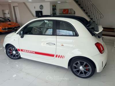 Abarth 500 C C 1.4 Turbo T-Jet MTA Bianco usata MASSAFRA