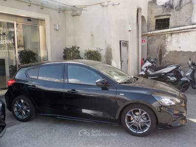Ford Focus 1.5 EcoBlue 120 CV 5p. ST-Line Nero usata TORRE DEL GRECO