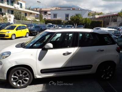 Fiat 500L 1.3 MJT 85 CV Lounge Bianco usata TORRE DEL GRECO