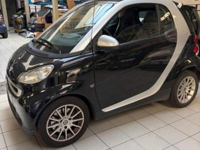 Smart ForTwo 1000 52 kW coupé passion Nero usata Torino