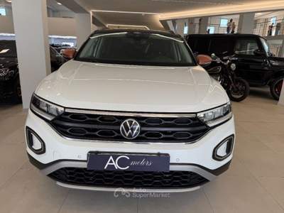 Volkswagen T-Roc 1.0 TSI Life Bianco usata Savona