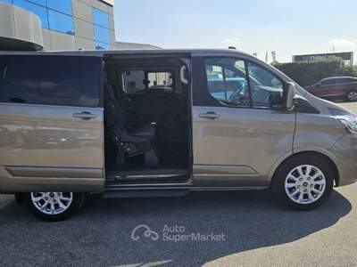 Ford Tourneo Custom 320 2.0 EcoBlue 130CV MHEV TITANIUM Grigio usata Lucca