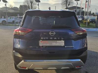 Nissan X-Trail e-Power 2WD 5 posti Tekna Blu/Azzurro usata Lucca