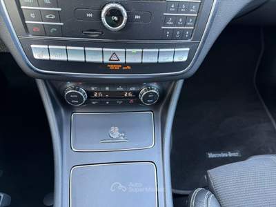 Mercedes-Benz GLA Gla 220 d sport 4matic 170cv auto Bianco usata Rivoli