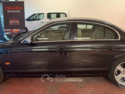 Jaguar S-Type Diesel 2700 CAMBIO AUT. CV 207 con K usata Montelabbate